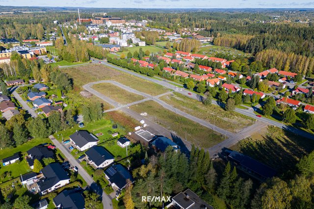 Alilaurila omakotitalotontit