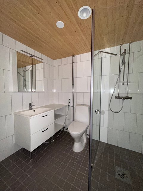 Vehkapolku 10, Vantaa (Tikkurila), Kuva 5, esikatselu