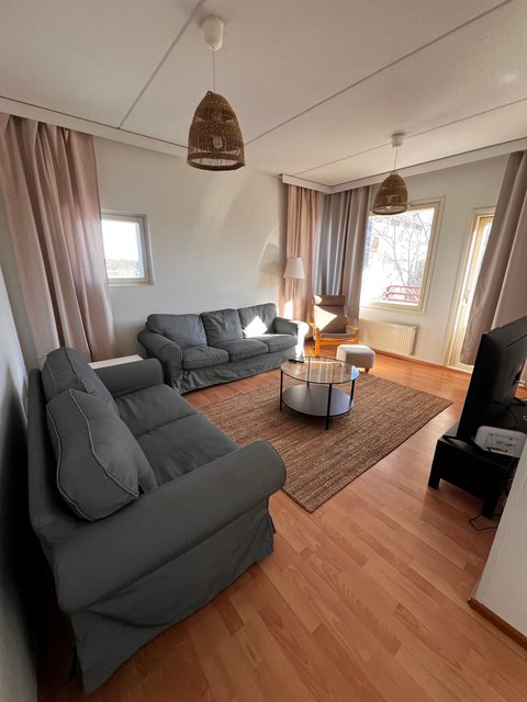 Jerenpiha 7 A, 21120 Raisio 27