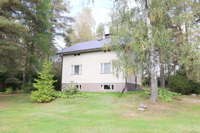 Valkovuokonkuja 5
