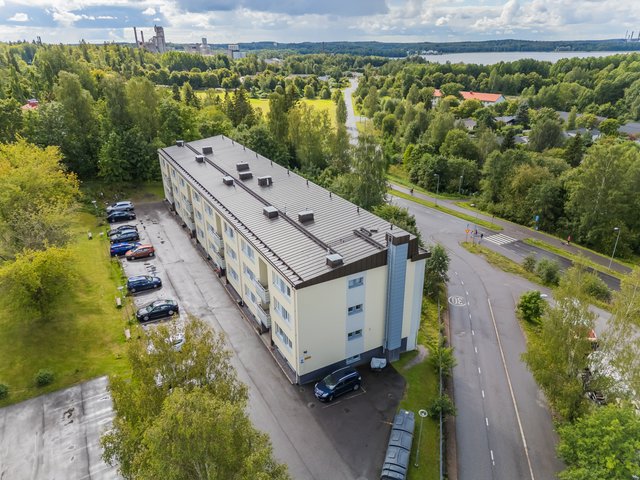 Rehtorinpolku 6 D