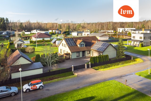 Veskikaare tänav 18