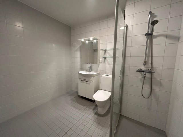 Kauppakartanonkatu 7, Helsinki (Itäkeskus), Kuva 10, esikatselu