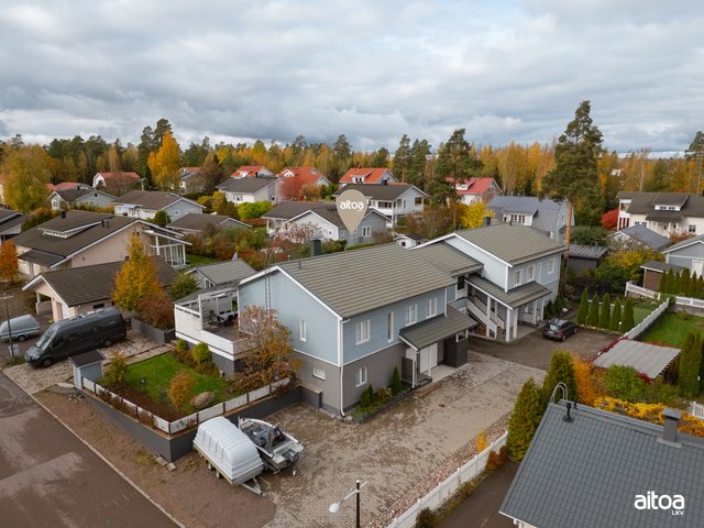 Hallintie 4 A