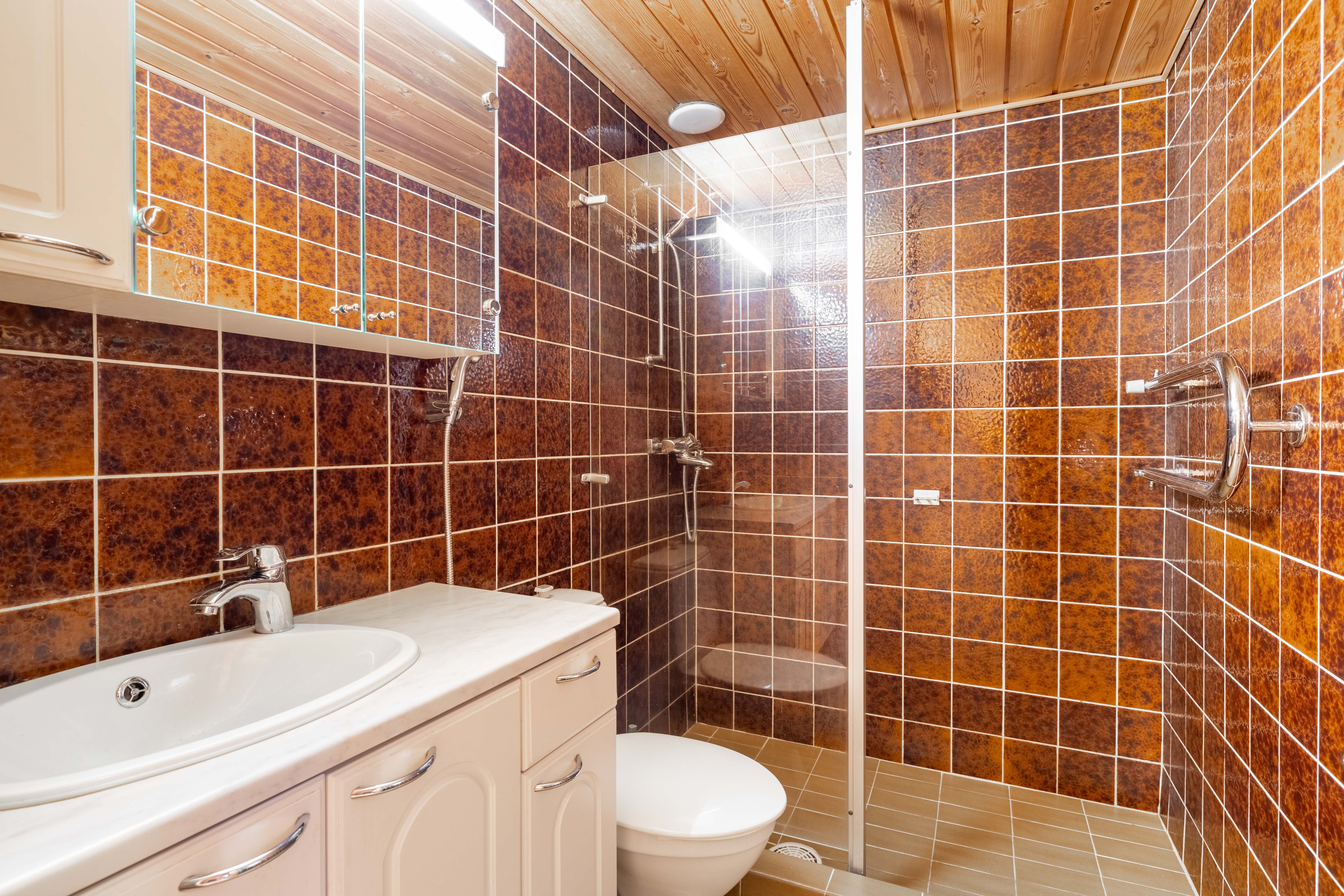 Sarvastonrinne 9, Helsinki (Laajasalo), Kuva 8