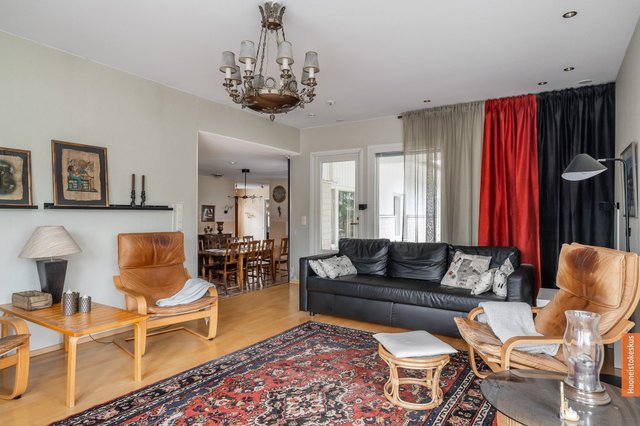 Tahvanankatu 11, Turku (Yli-Maaria), Kuva 10, esikatselu