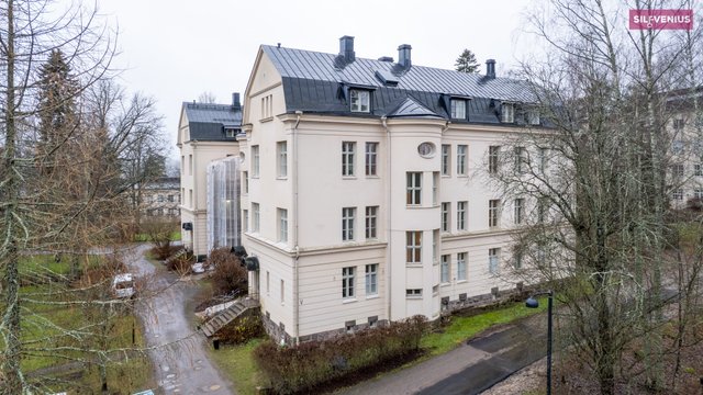 Jokipuistonkaari 8 A