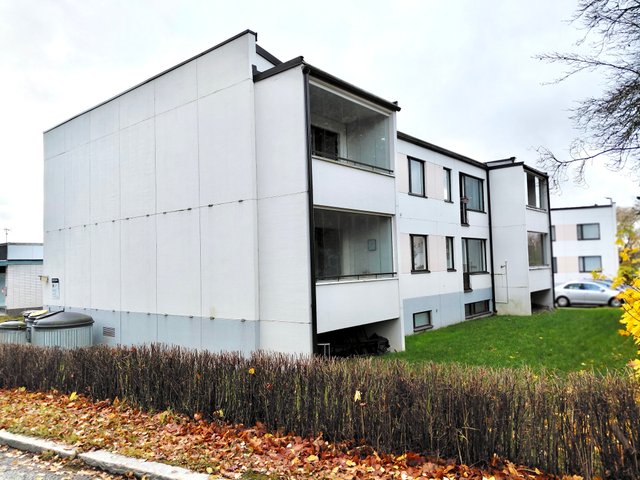 Takahuhdinkatu 100 A