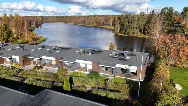 Mäntyniemenraitti 2 A