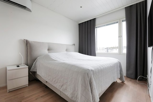 Puolarmetsänlaakso 7, Espoo (Puolarmetsä), Kuva 24, esikatselu