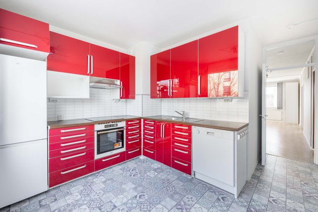 Nuijatie 4, Vantaa (Rajatorppa), Kuva 1, esikatselu