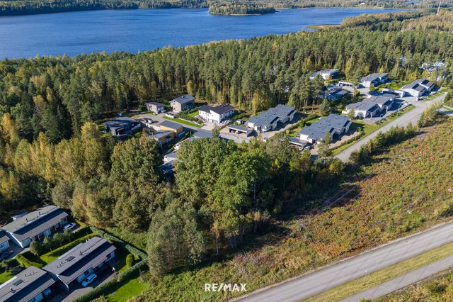 Hämeenlinnan Tarvasmäki rivitalotontti