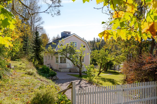 Tuohilammentie 1A