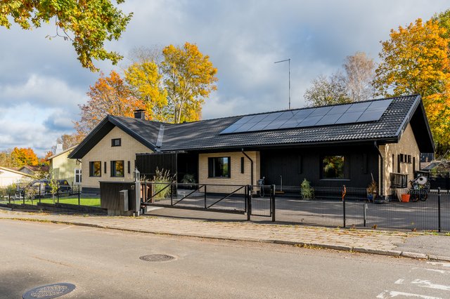 Kirkkoesplanadi 17