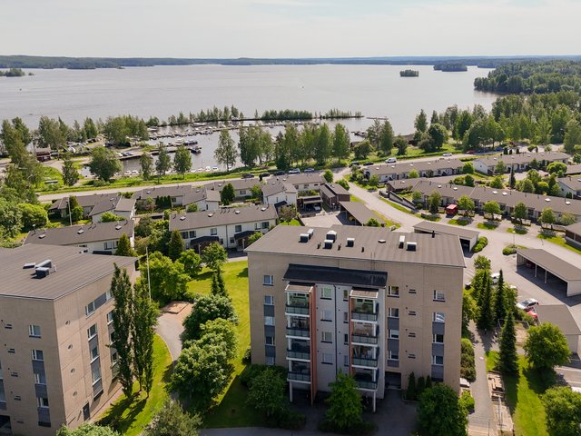 Varassaarenkatu 3 A