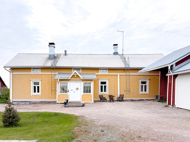 Raukkalantie 102-104