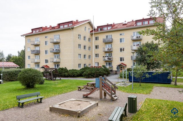 Kenttätie 20 A
