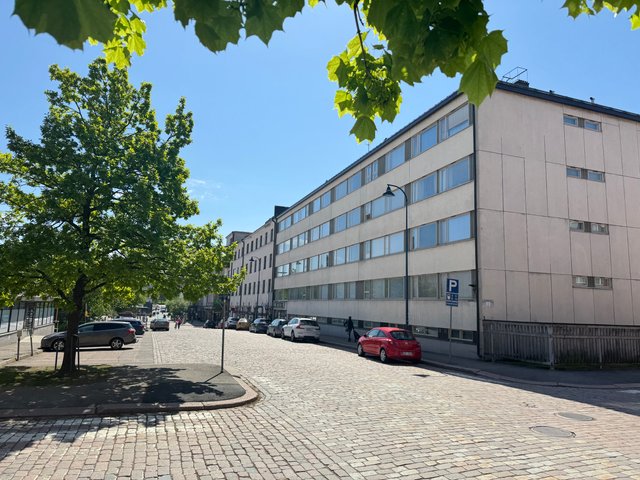 Kauppakatu 9 A