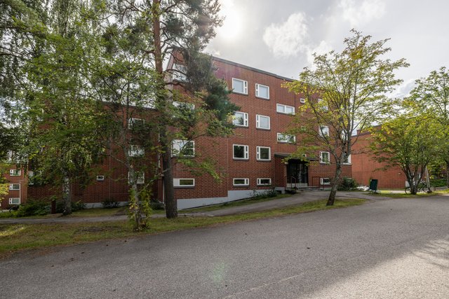 Lansankallionkuja 2 A