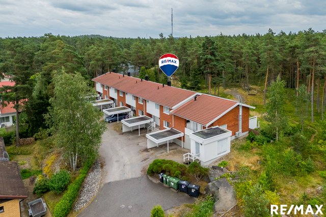 Viitatiaisenkuja 14