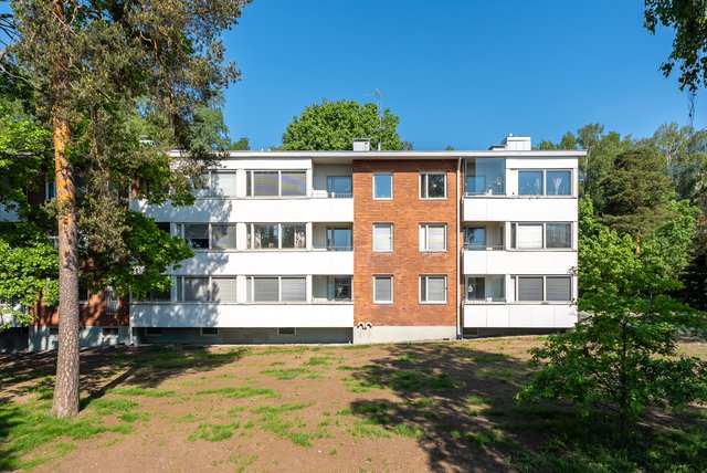 Kajaaninlinnantie 1 E