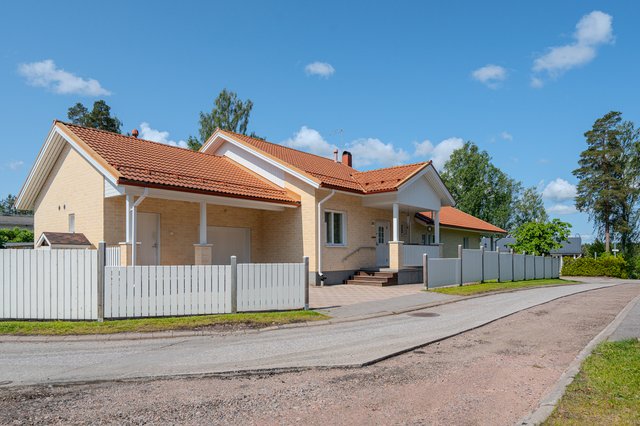 Kisapolku 1