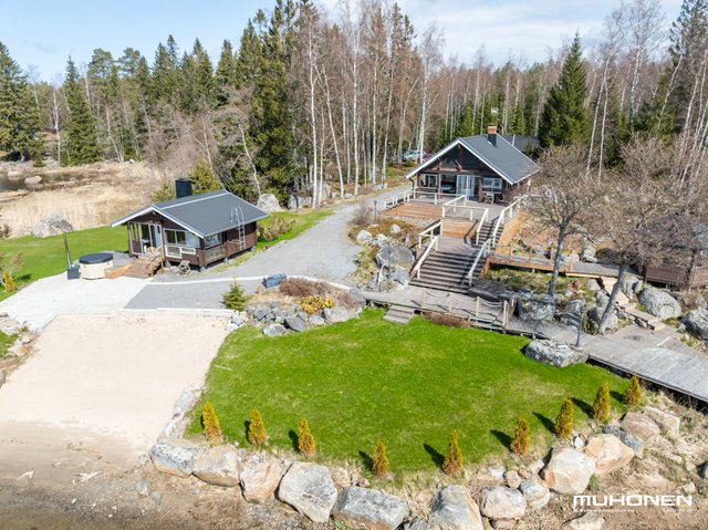 Värlaxvägen 270