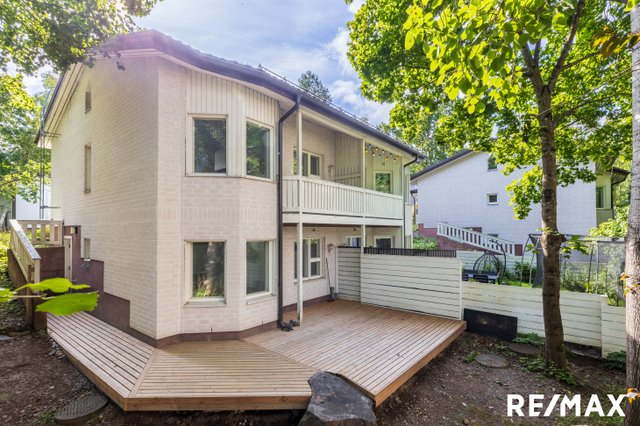 Haukkakallio 5