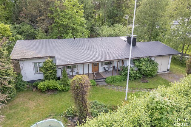 Lausmäentie 3