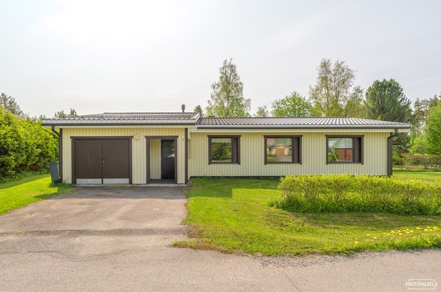 Kaarikatu 33