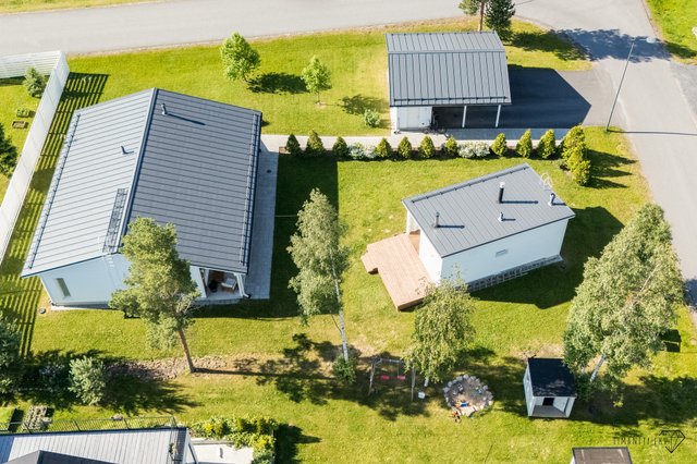 jättiläisentie 2