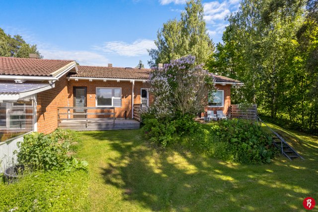 Petäjätie 4