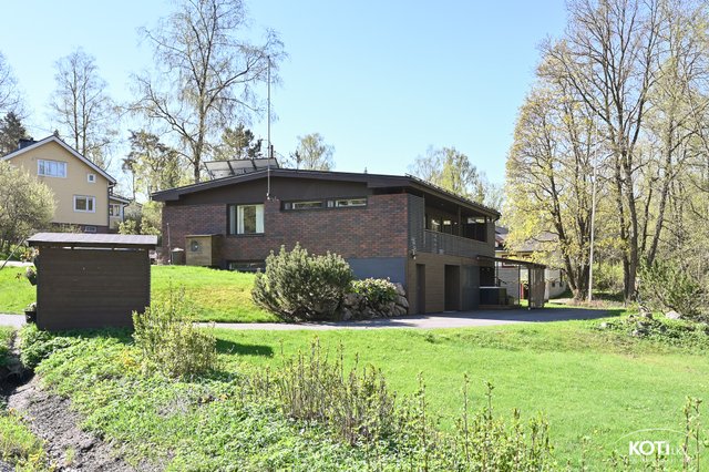 Karhusuontie 22
