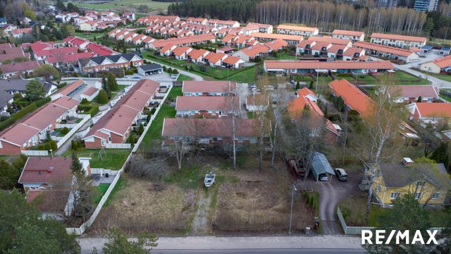 Karjakuja 80