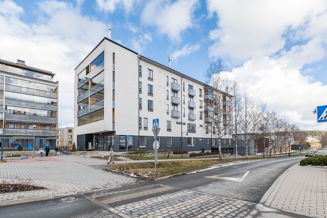 Kauppakuja 3 B