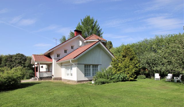 Mäntyläntie 9