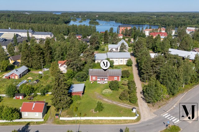 Seurakuja 12