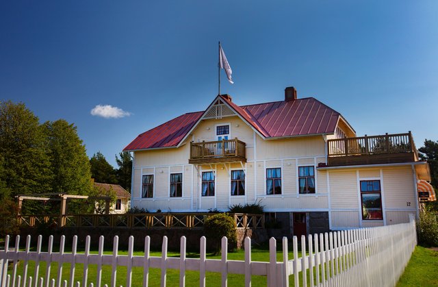 Lumparlutsvägen 12