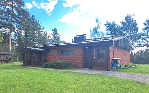 Keskumäentie 25