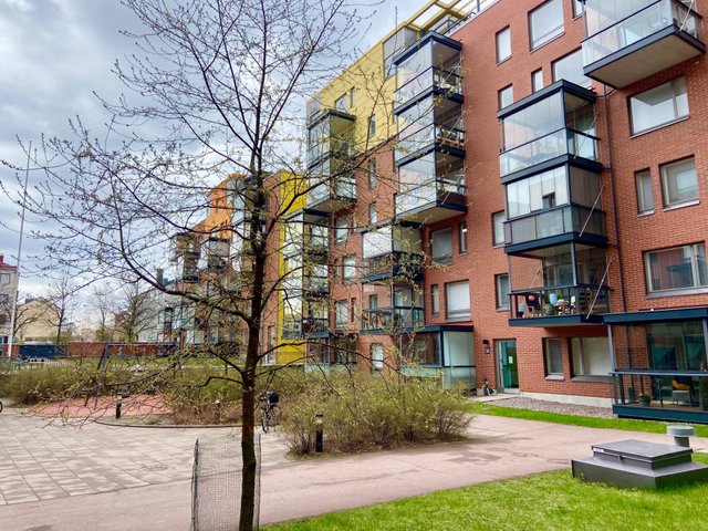 Liukulaakerinkuja 4 B