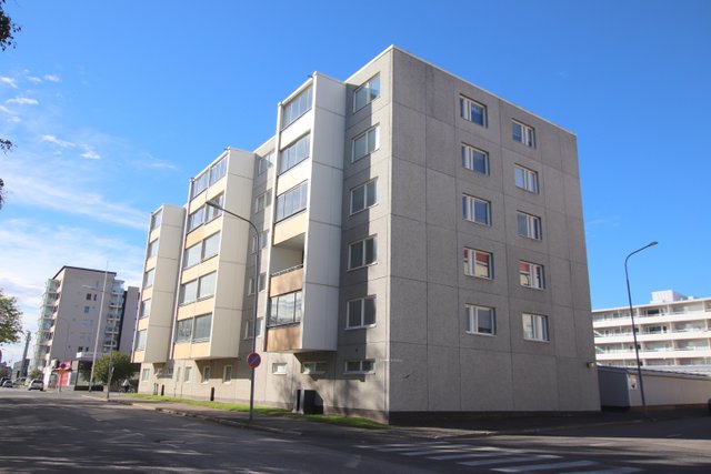 Keskikatu 2 B