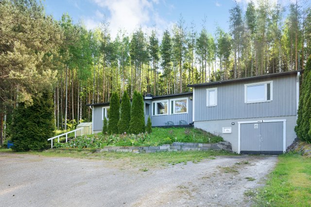 Tarkintie 245 A