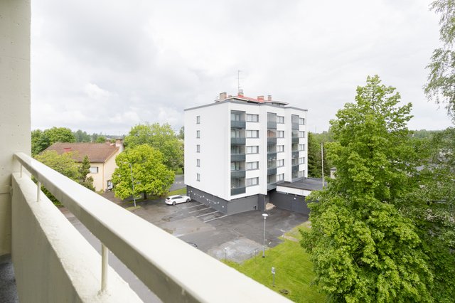 Ylpöntie 3 A