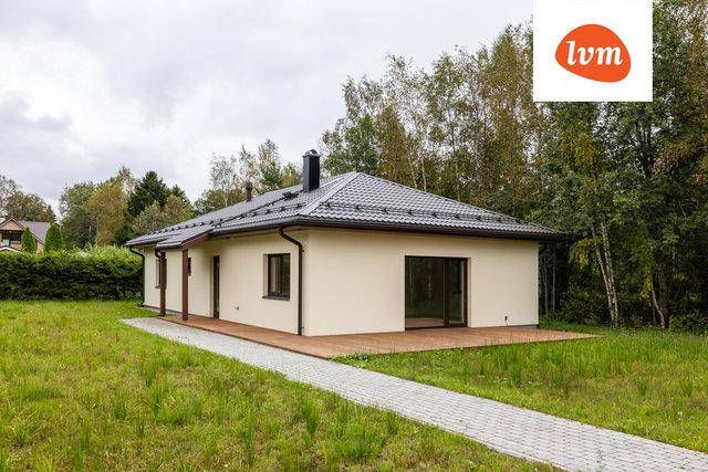 Pääsukese tänav 13