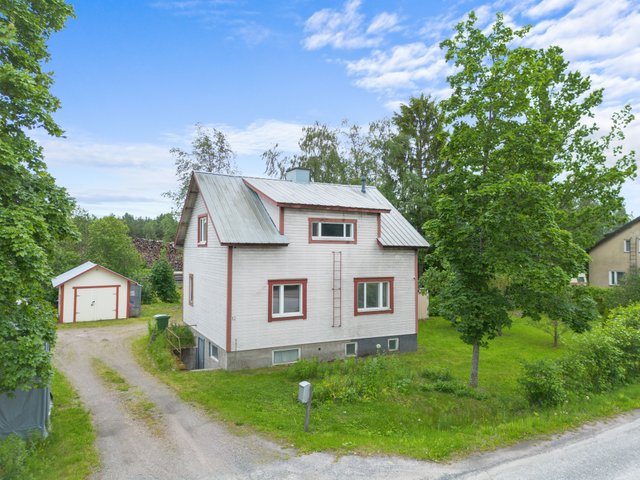 Hähkäniementie 12
