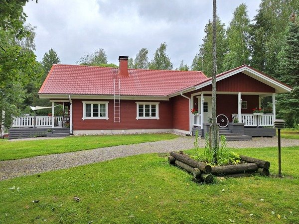 Veneenveistäjäntie 6