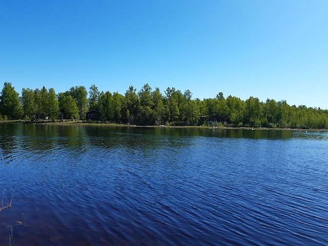 Vastapäätä oleva saari