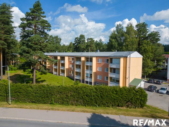 Vääränkalliontie 12 B