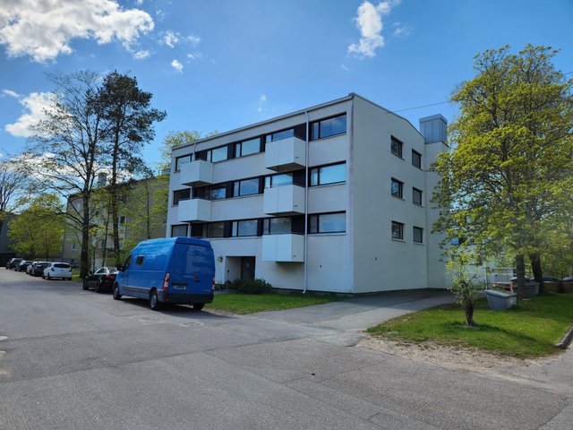 Kylätie 10 A