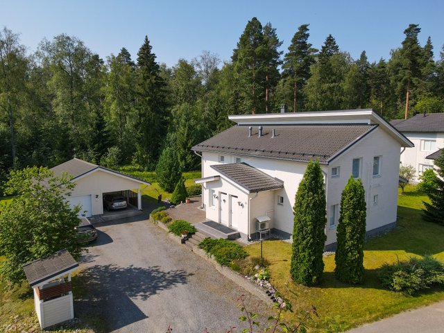 Pässinkuja 18